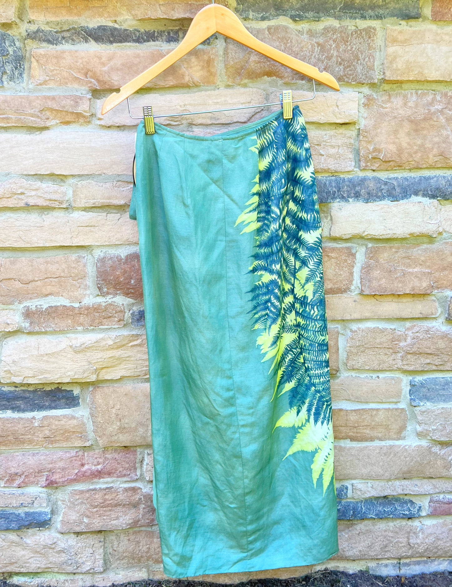 NWT Dana Buchman Wrap Skirt