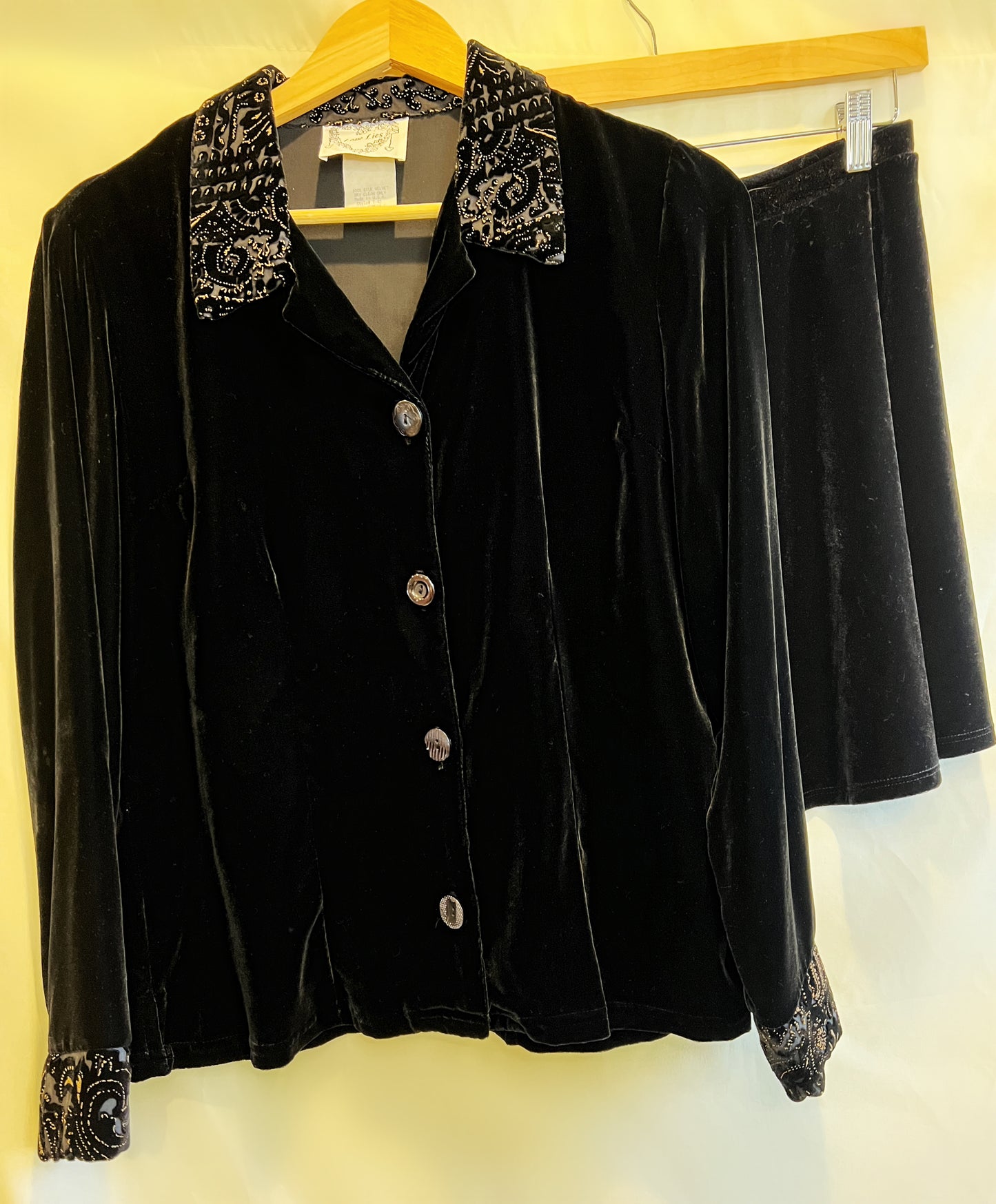 Velvet Set, 1990s | $45